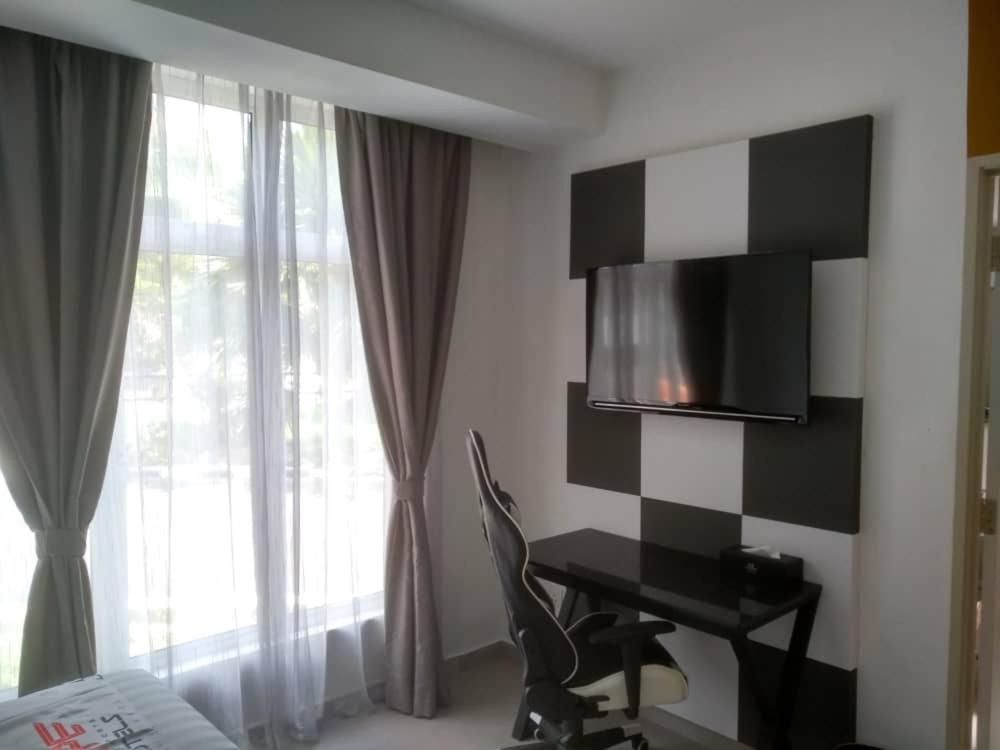 Hype Motorsports Hotel Петалинг Джая Екстериор снимка