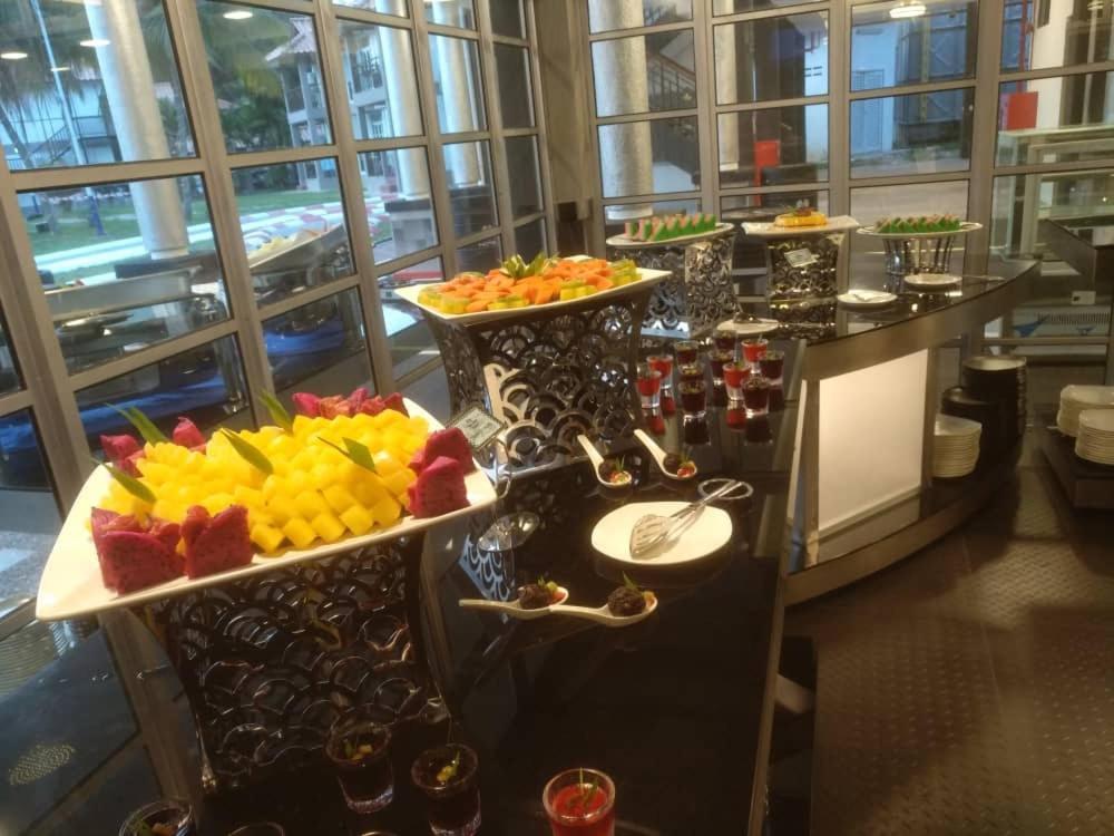 Hype Motorsports Hotel Петалинг Джая Екстериор снимка
